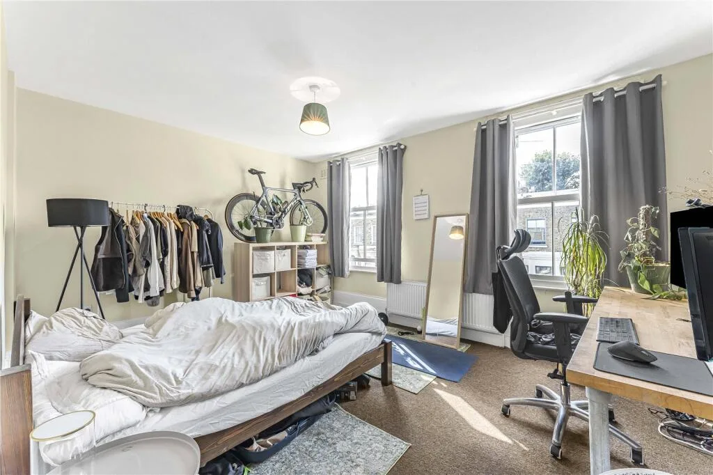 4 bedroom terraced house for rent