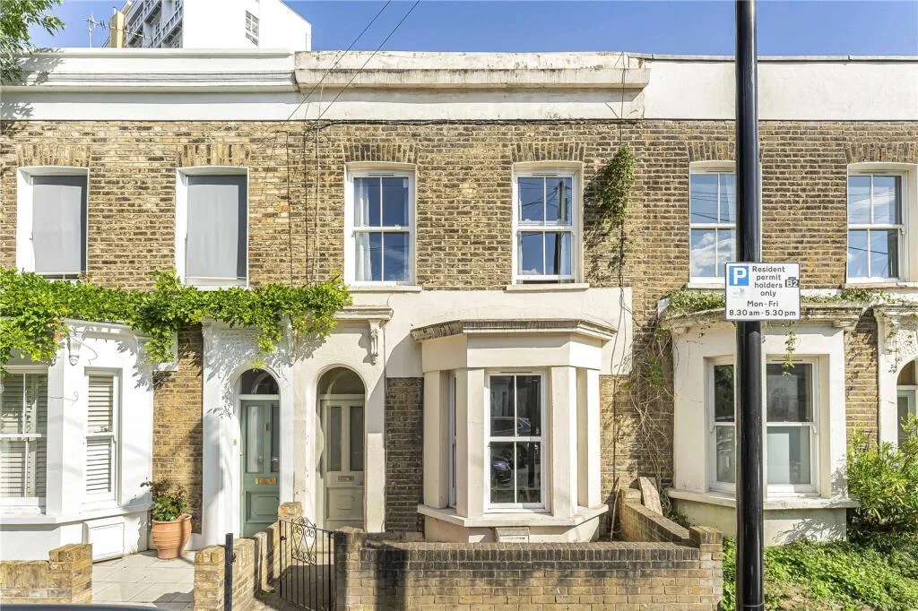 4 bedroom terraced house for rent