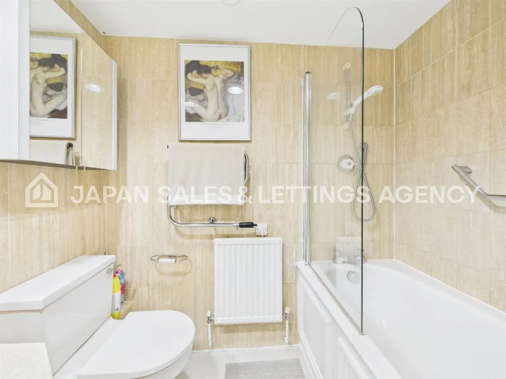 2 bedroom flat for rent