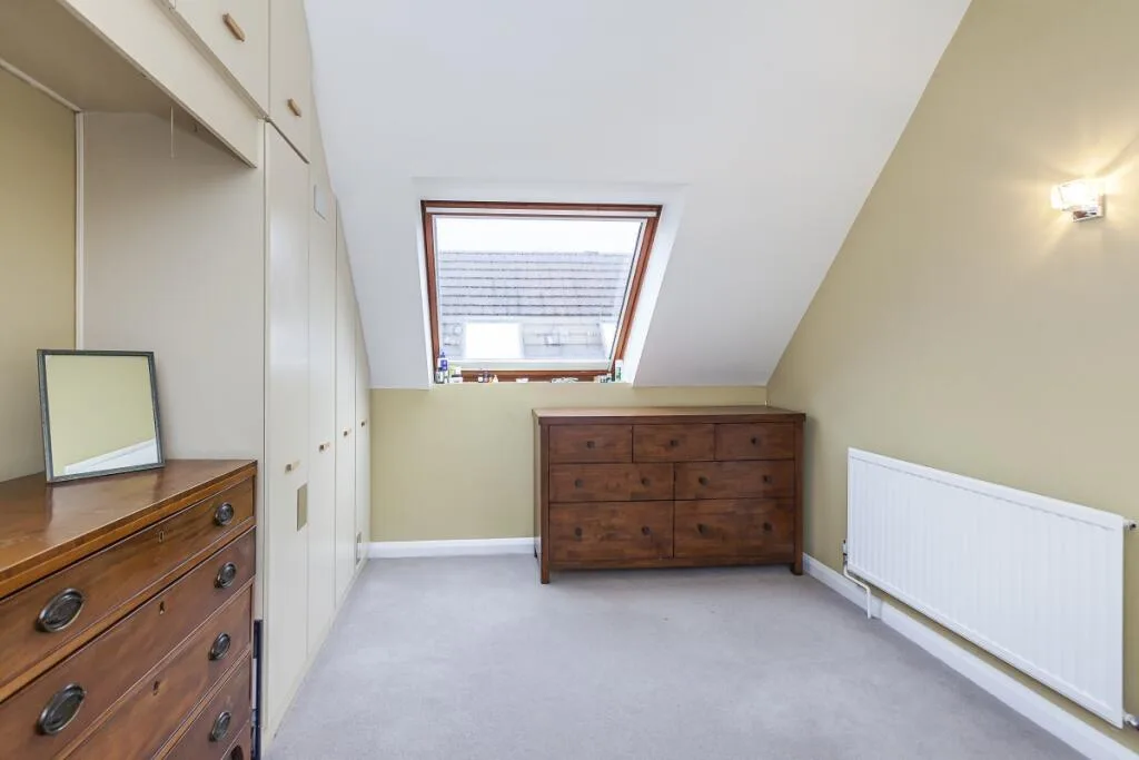 2 bedroom house for rent