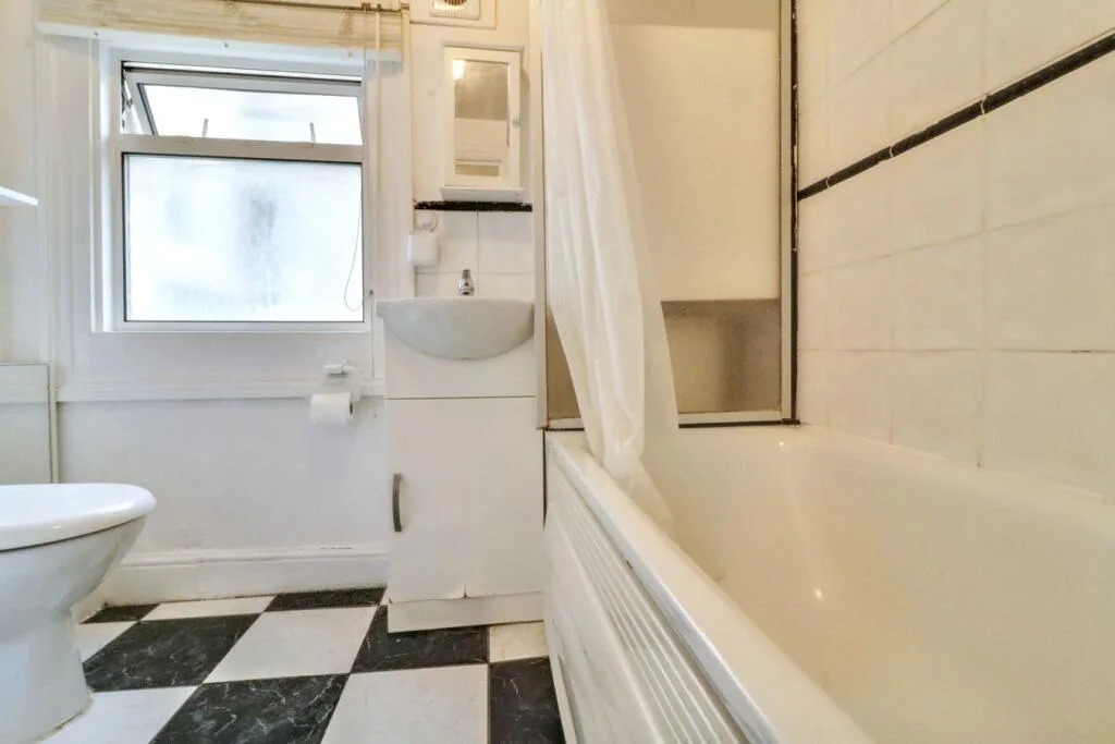 2 bedroom flat for rent