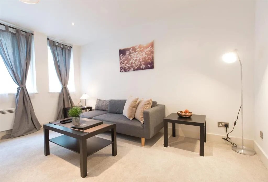 2 bedroom apartment for rent