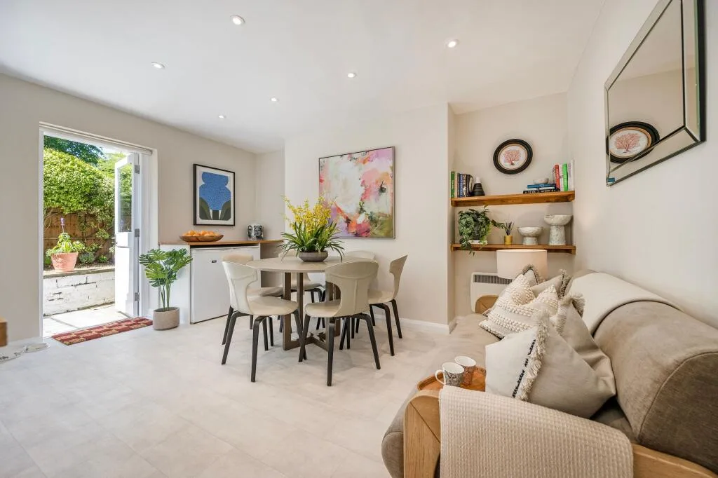 1 bedroom flat for rent