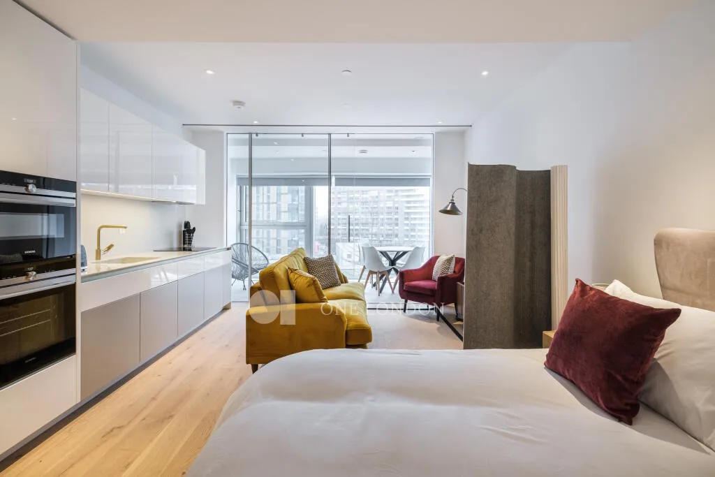 Studio flat for rent