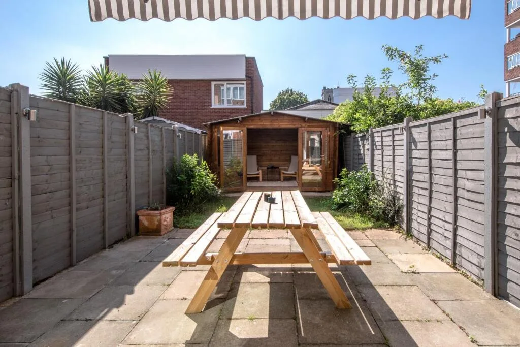 3 bedroom duplex for rent