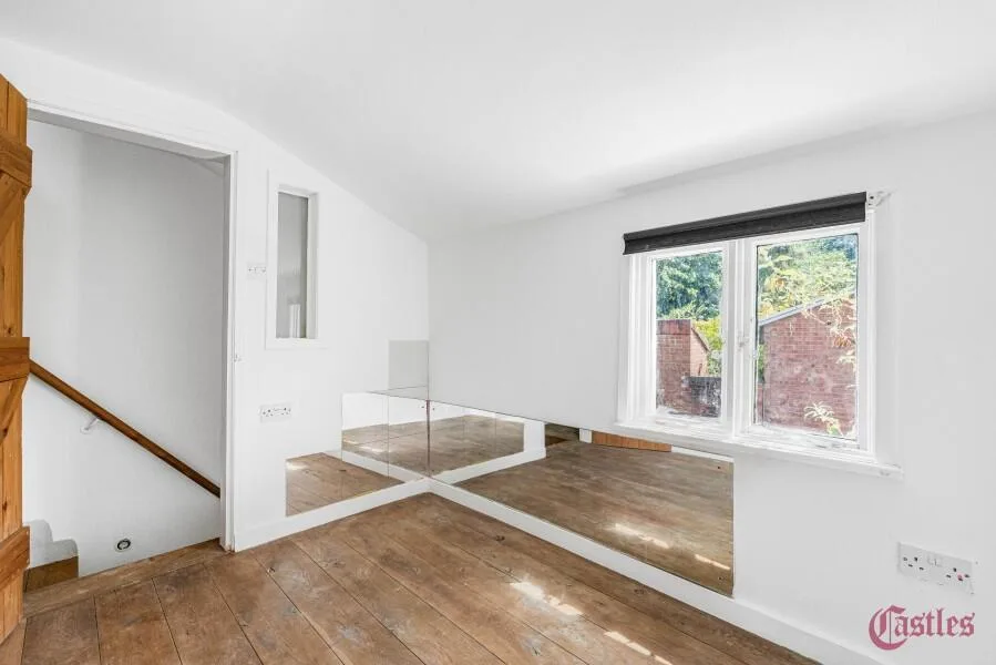 2 bedroom terraced house for rent