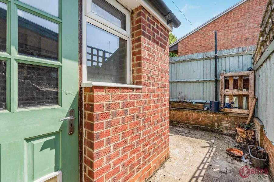 2 bedroom terraced house for rent
