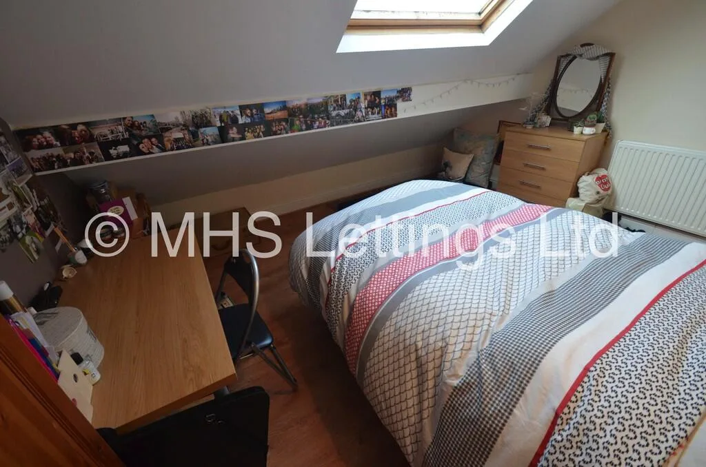 5 bedroom terraced house for rent