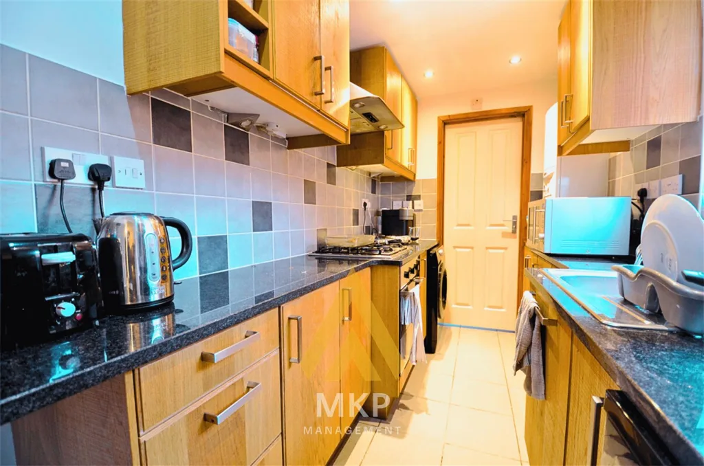 4 bedroom terraced house for rent