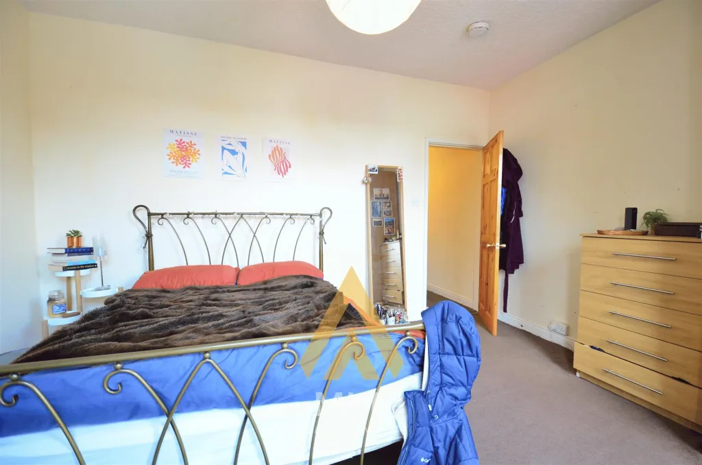 4 bedroom terraced house for rent