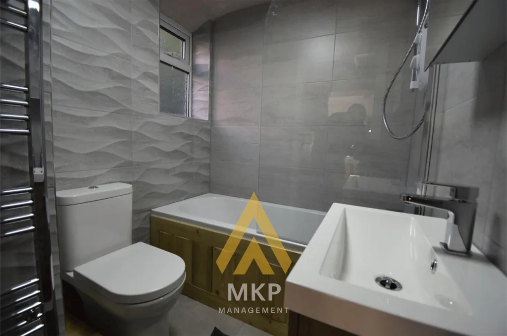 4 bedroom terraced house for rent