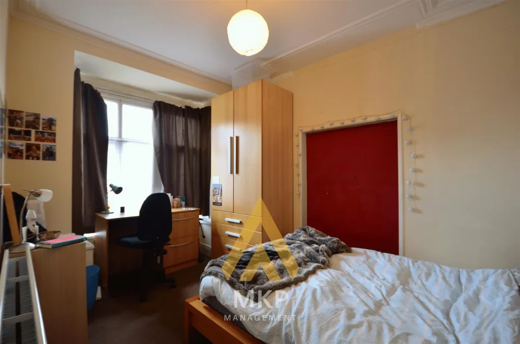 4 bedroom terraced house for rent