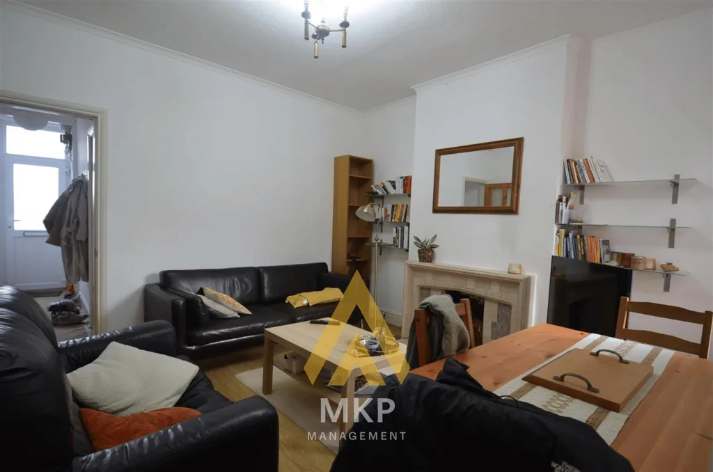 4 bedroom terraced house for rent