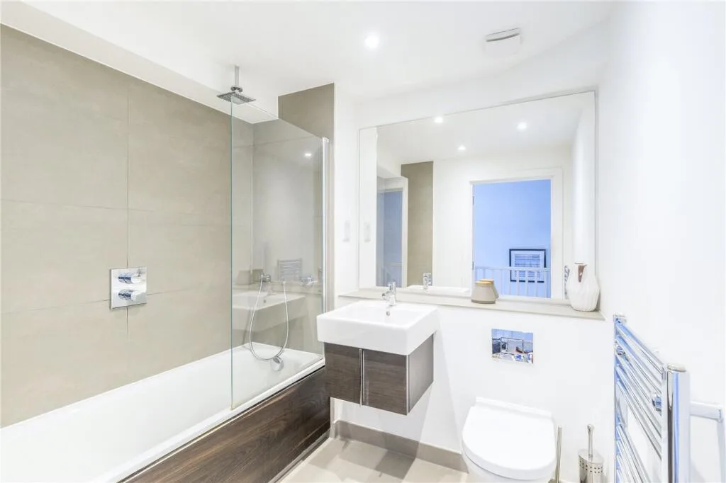 1 bedroom ground floor flat for rent