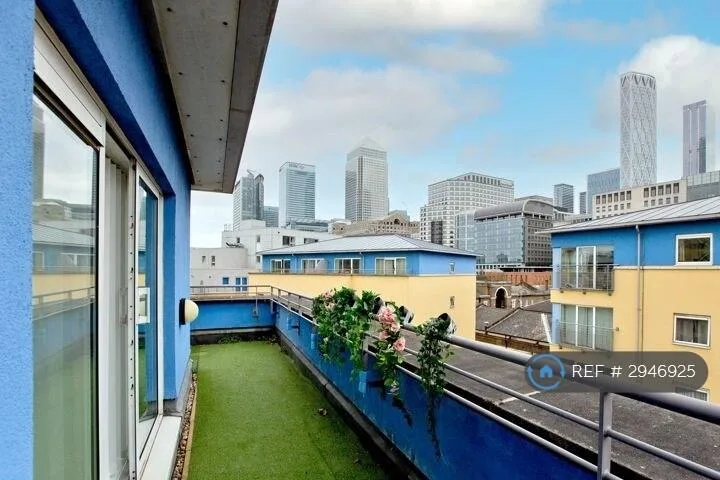 2 bedroom penthouse for rent