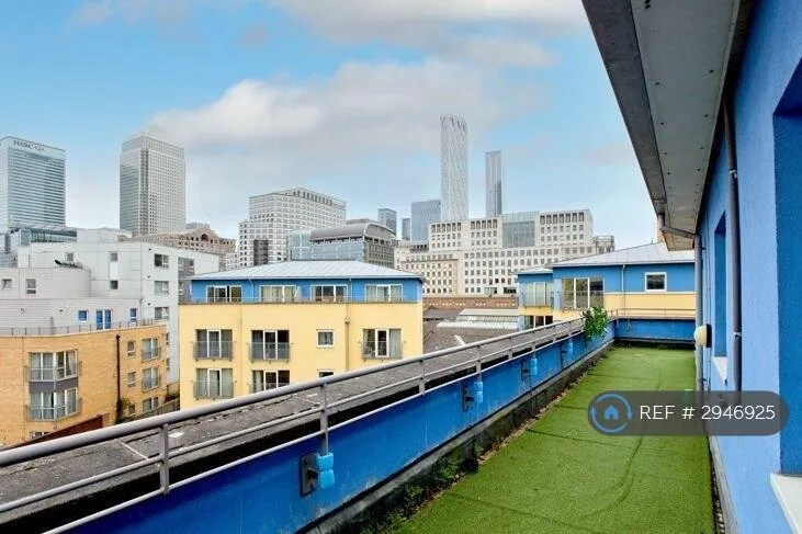 2 bedroom penthouse for rent