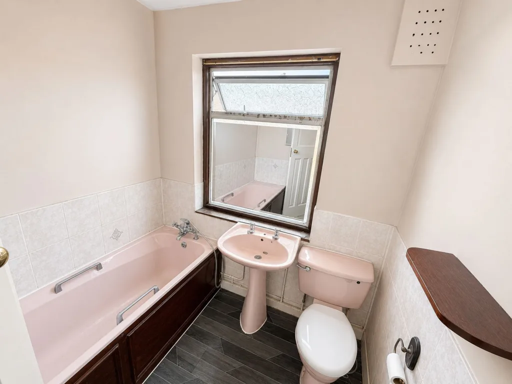 2 bedroom terraced house for rent