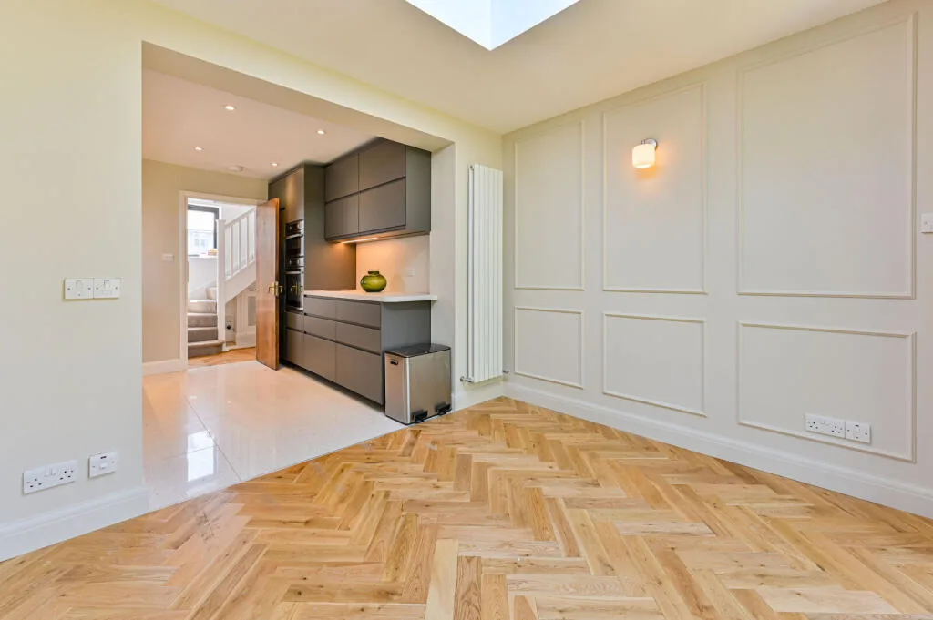 4 bedroom semi-detached house for rent