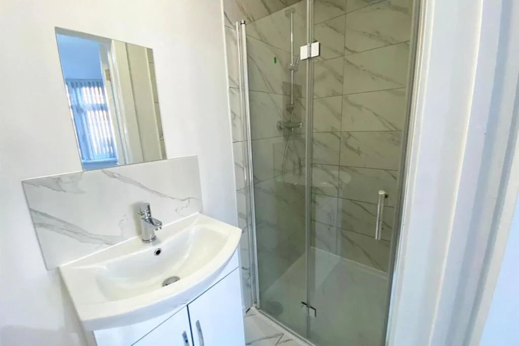 1 bedroom house for rent