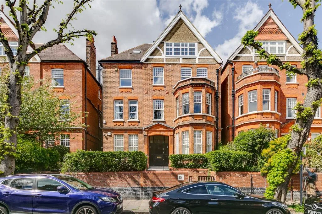 3 bedroom flat for rent