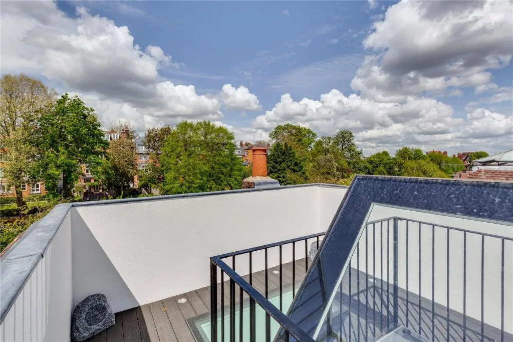 3 bedroom flat for rent