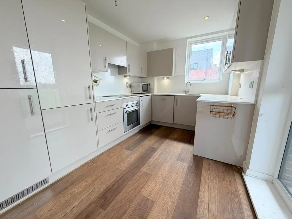 2 bedroom flat for rent