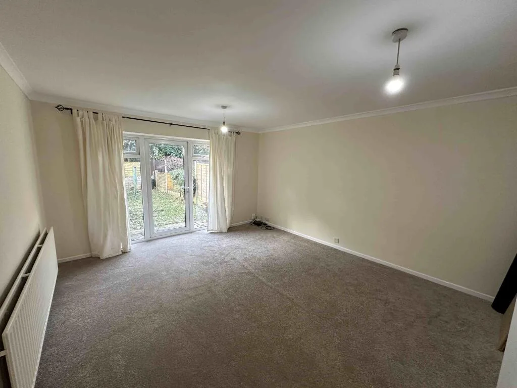 2 bedroom house for rent