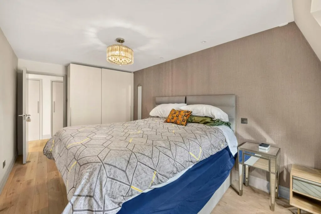 3 bedroom flat for rent
