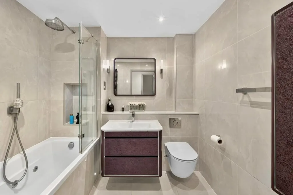 3 bedroom flat for rent