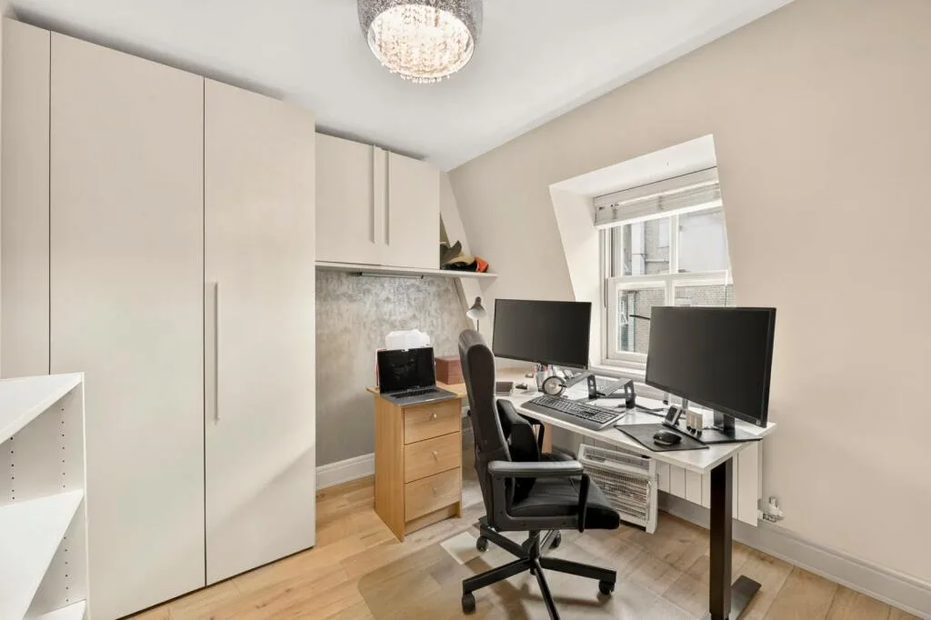 3 bedroom flat for rent