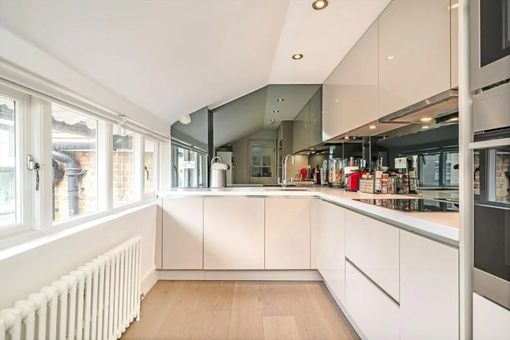 2 bedroom flat for rent