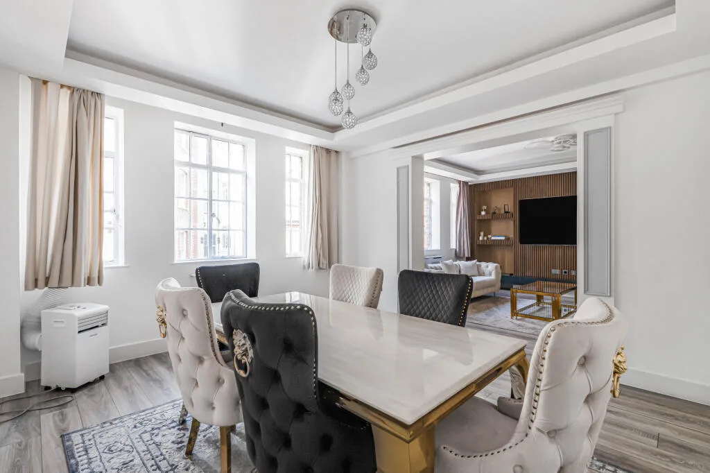 4 bedroom apartment for rent