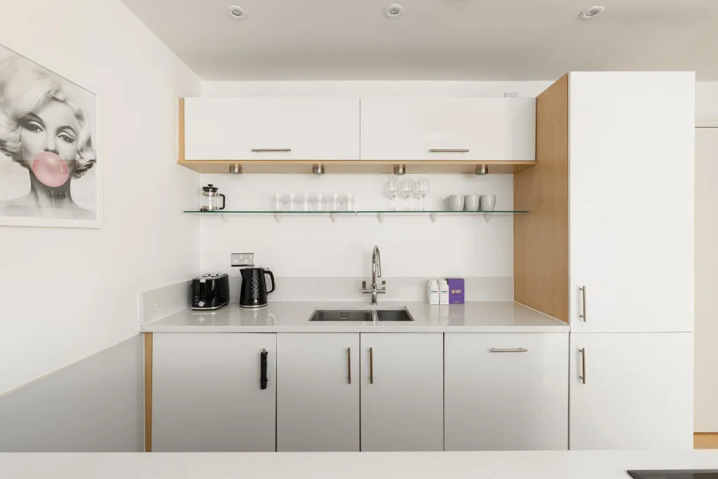 2 bedroom maisonette for rent