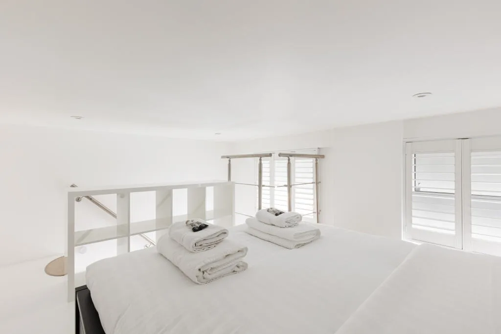 2 bedroom maisonette for rent