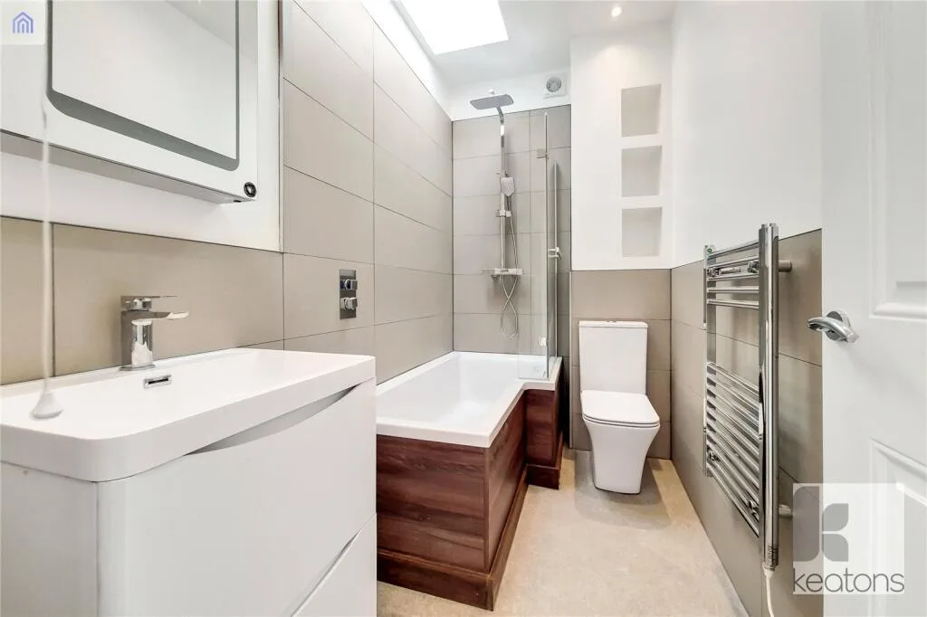 2 bedroom flat for rent