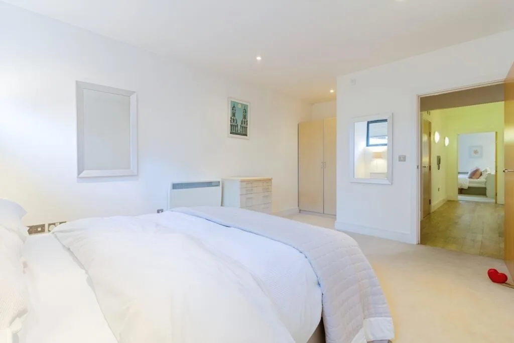 3 bedroom flat for rent