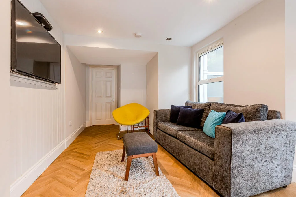 2 bedroom apartment for rent