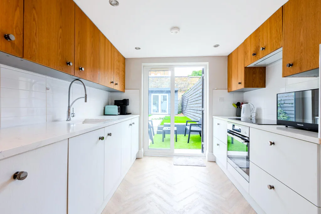 2 bedroom apartment for rent