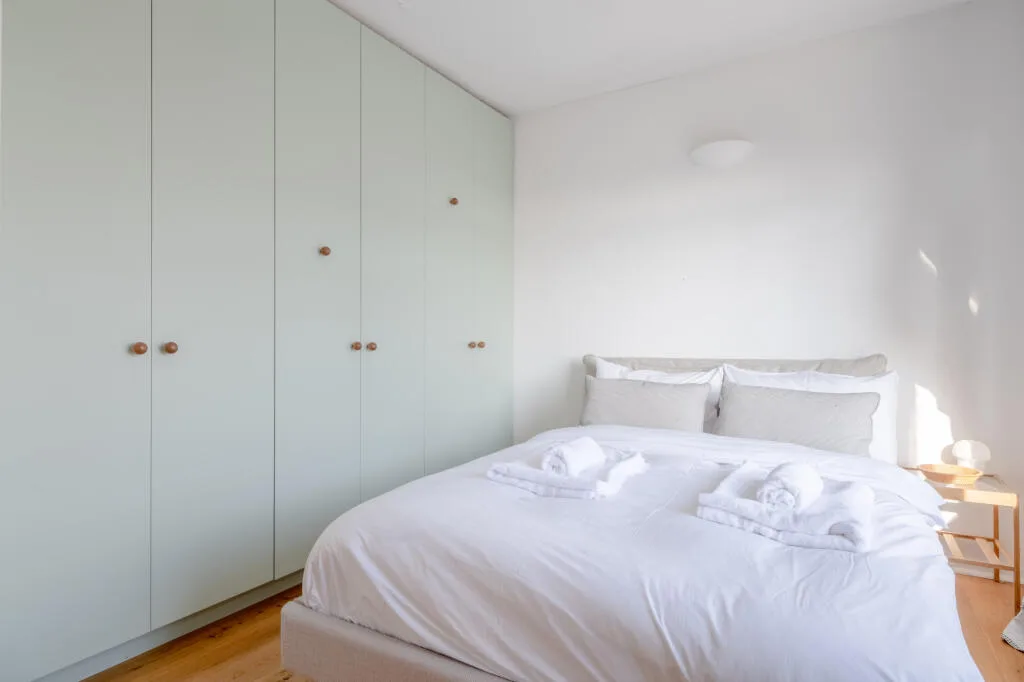 2 bedroom penthouse for rent