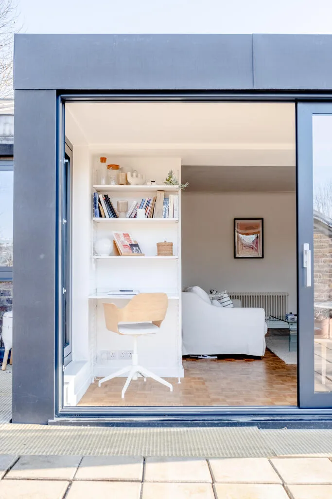 2 bedroom penthouse for rent