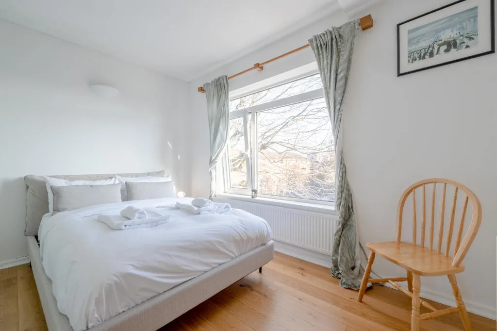 2 bedroom penthouse for rent