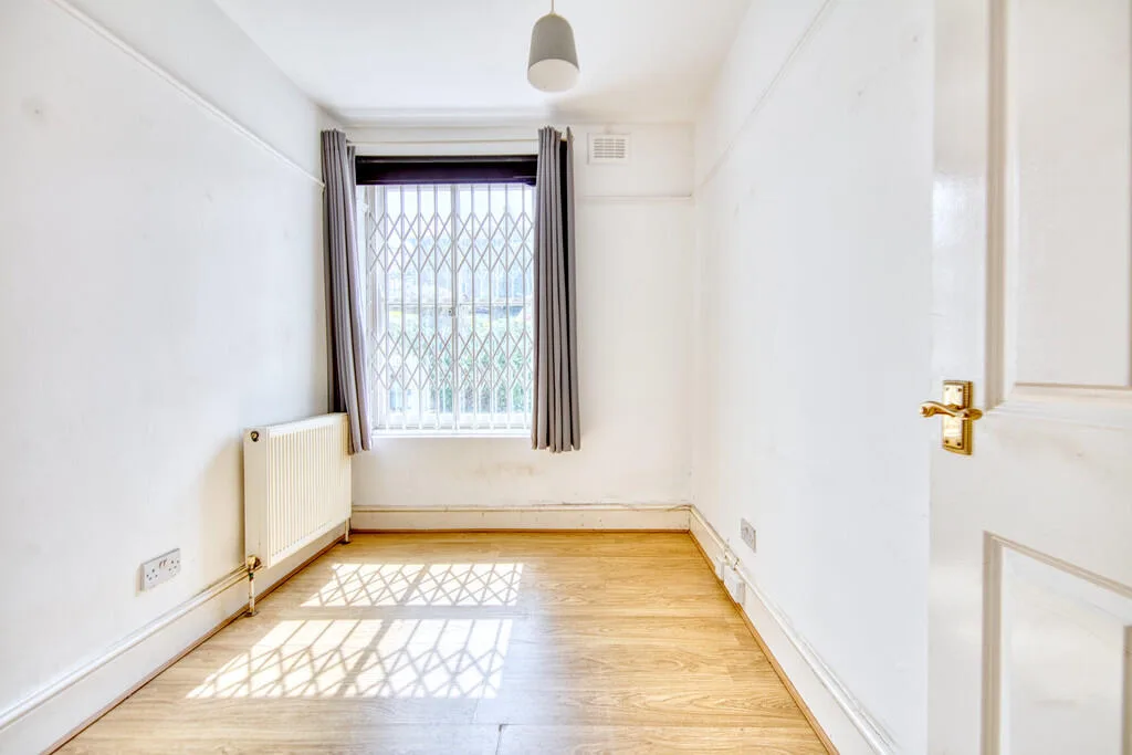 2 bedroom ground floor flat for rent