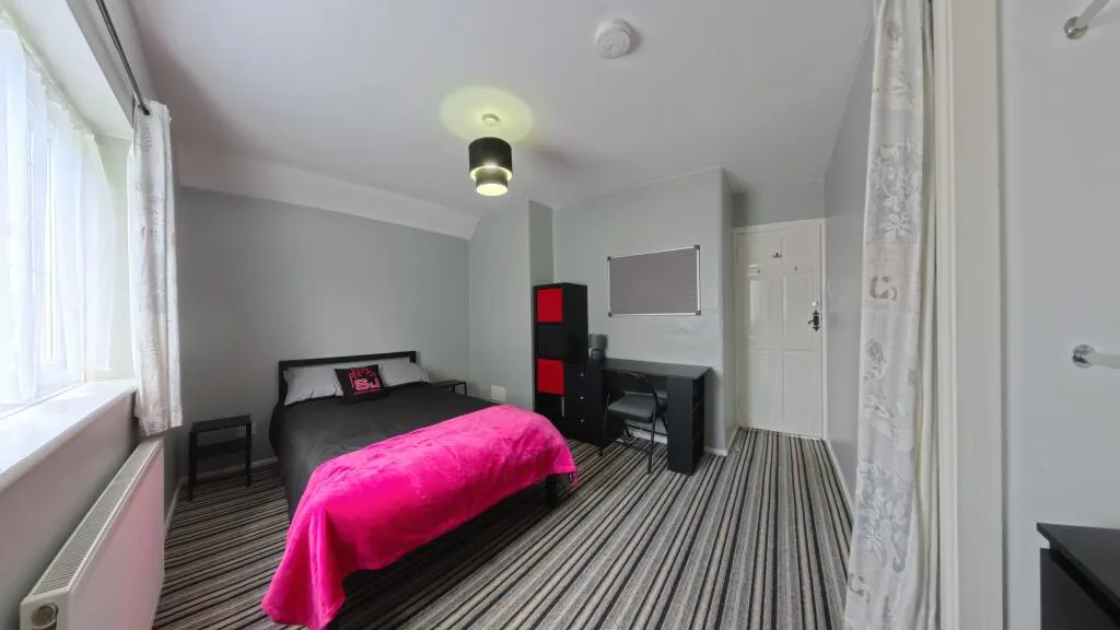 5 bedroom house for rent