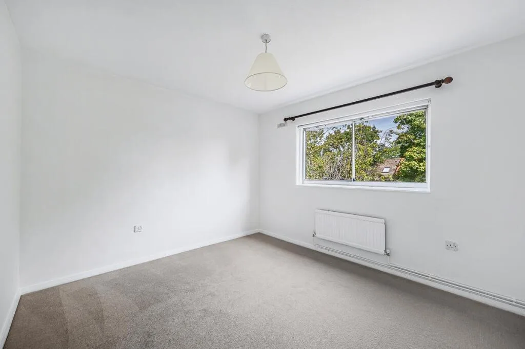 3 bedroom town house for rent