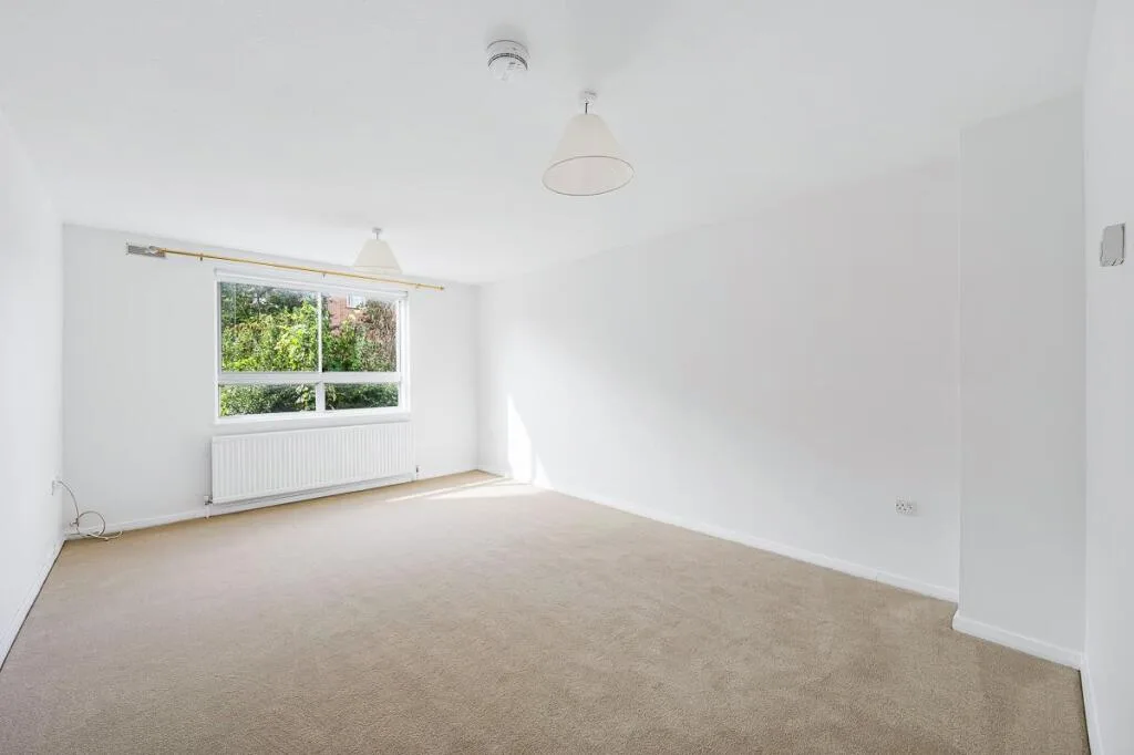 3 bedroom town house for rent