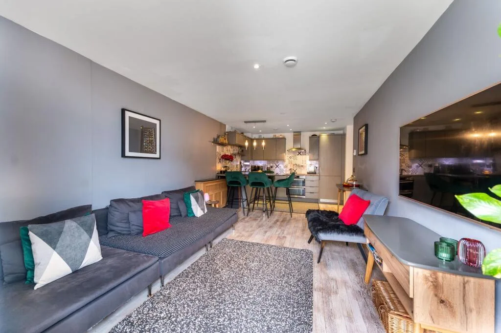 2 bedroom flat for rent