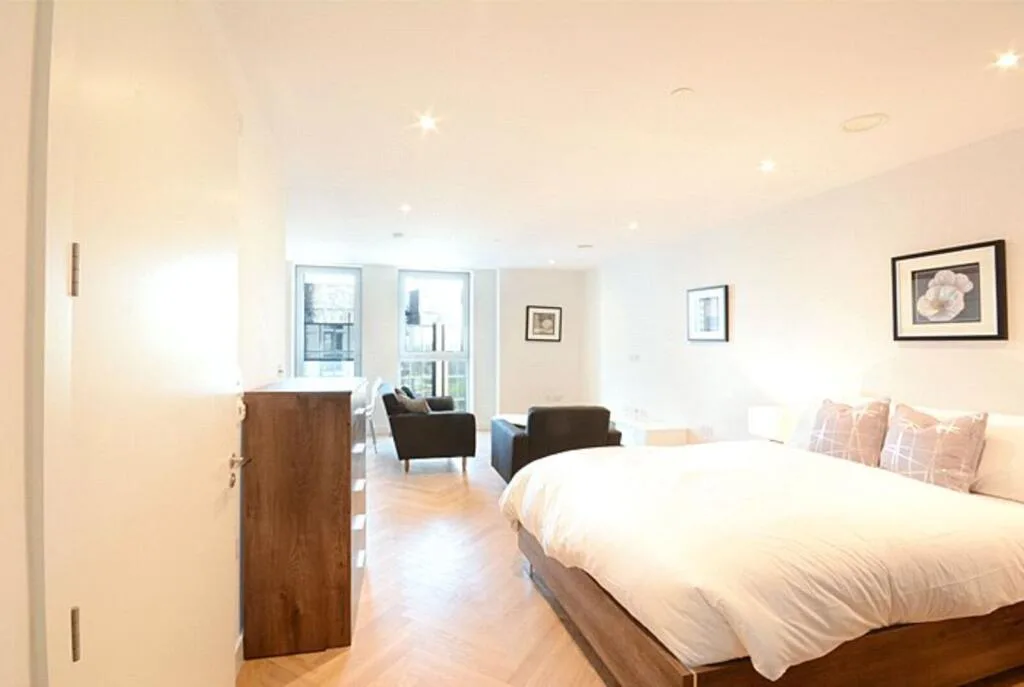 Studio flat for rent
