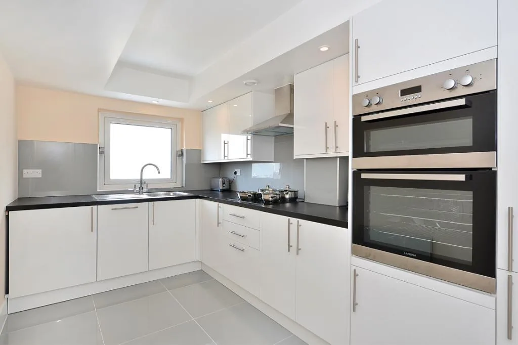 3 bedroom apartment for rent