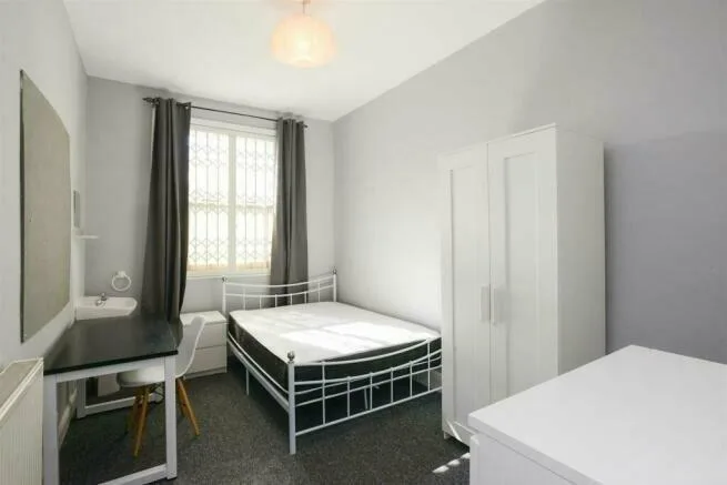 4 bedroom apartment for rent