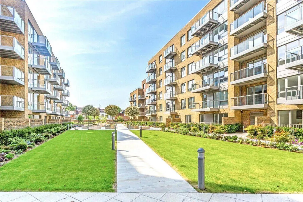 2 bedroom flat for rent